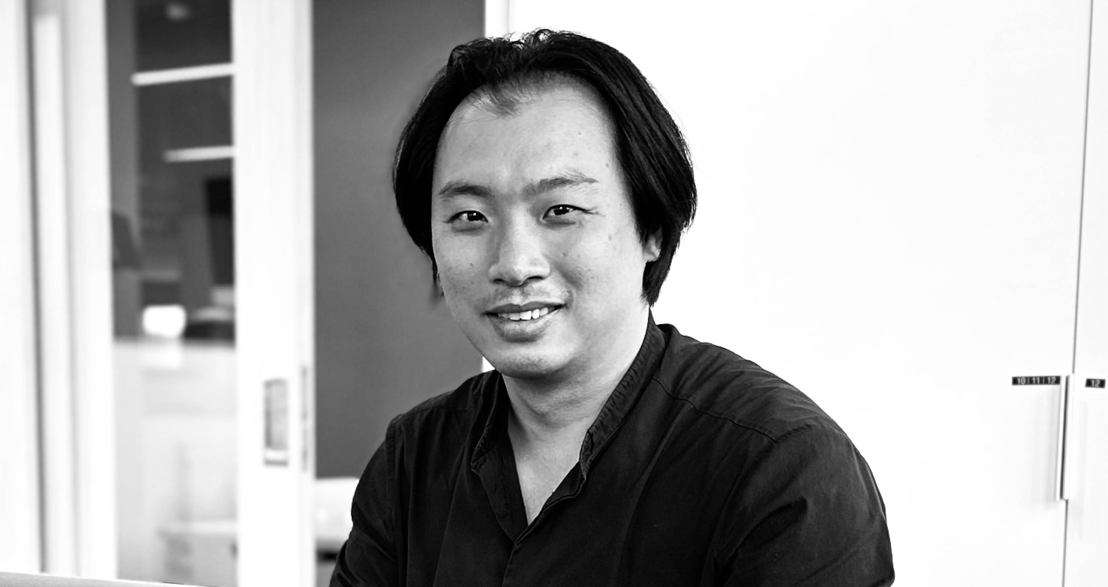 Black and White headshot of Shichong Xie